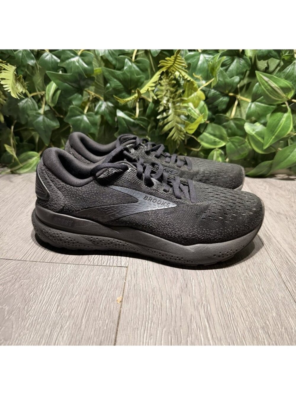 Brooks Ghost 16 Womens Running Shoes Black 1204071D020 Size 7 Wide